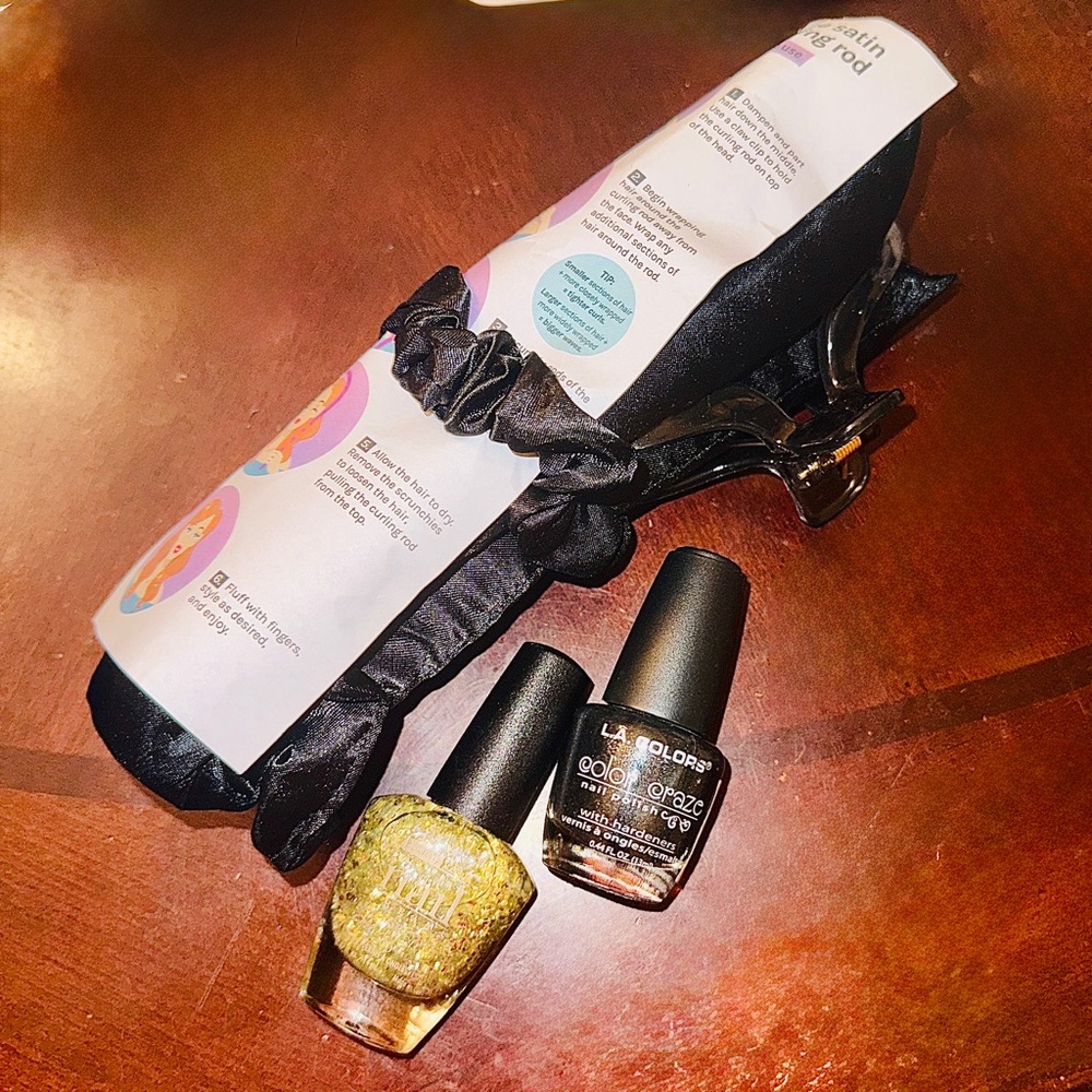 Hair & Nail Care Set